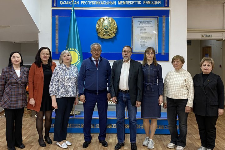 Karagandos apskrities valstybės archyve su kolegomis